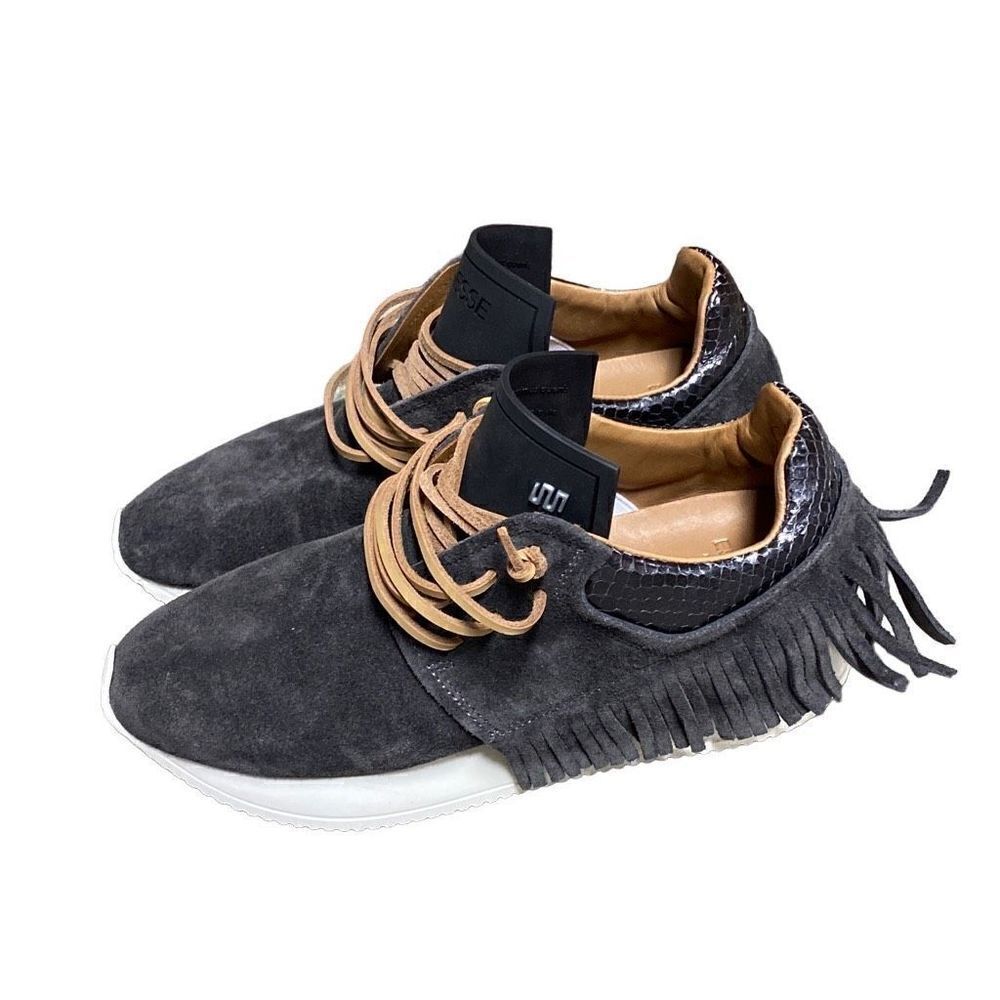 Esse ut Esse Fringe Black Suede Sneaker Size 7